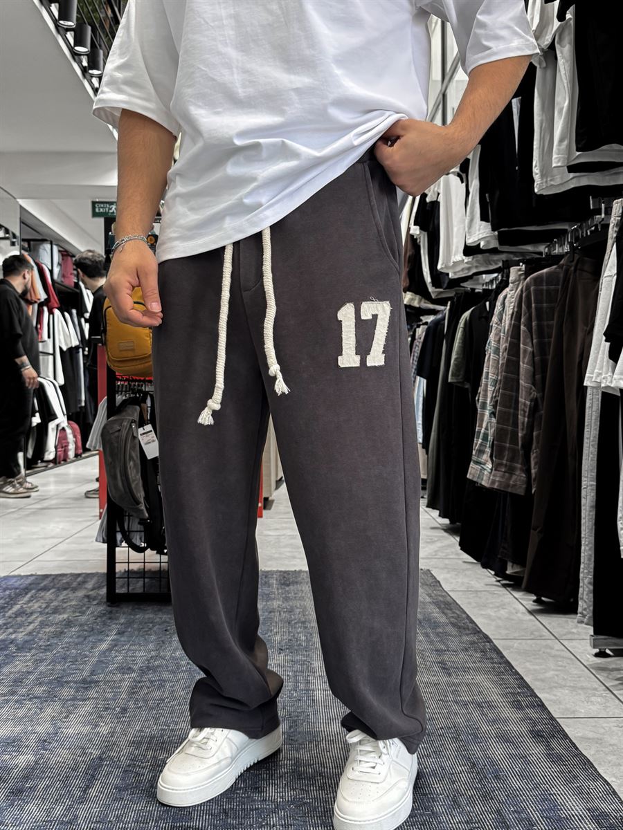 Urban Vintage Straight-Leg Sweatpants