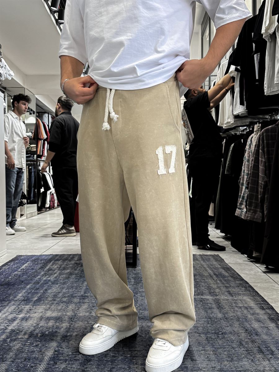Urban Vintage Straight-Leg Sweatpants